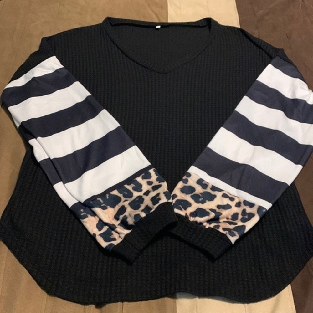 NWOT waffle pattern top